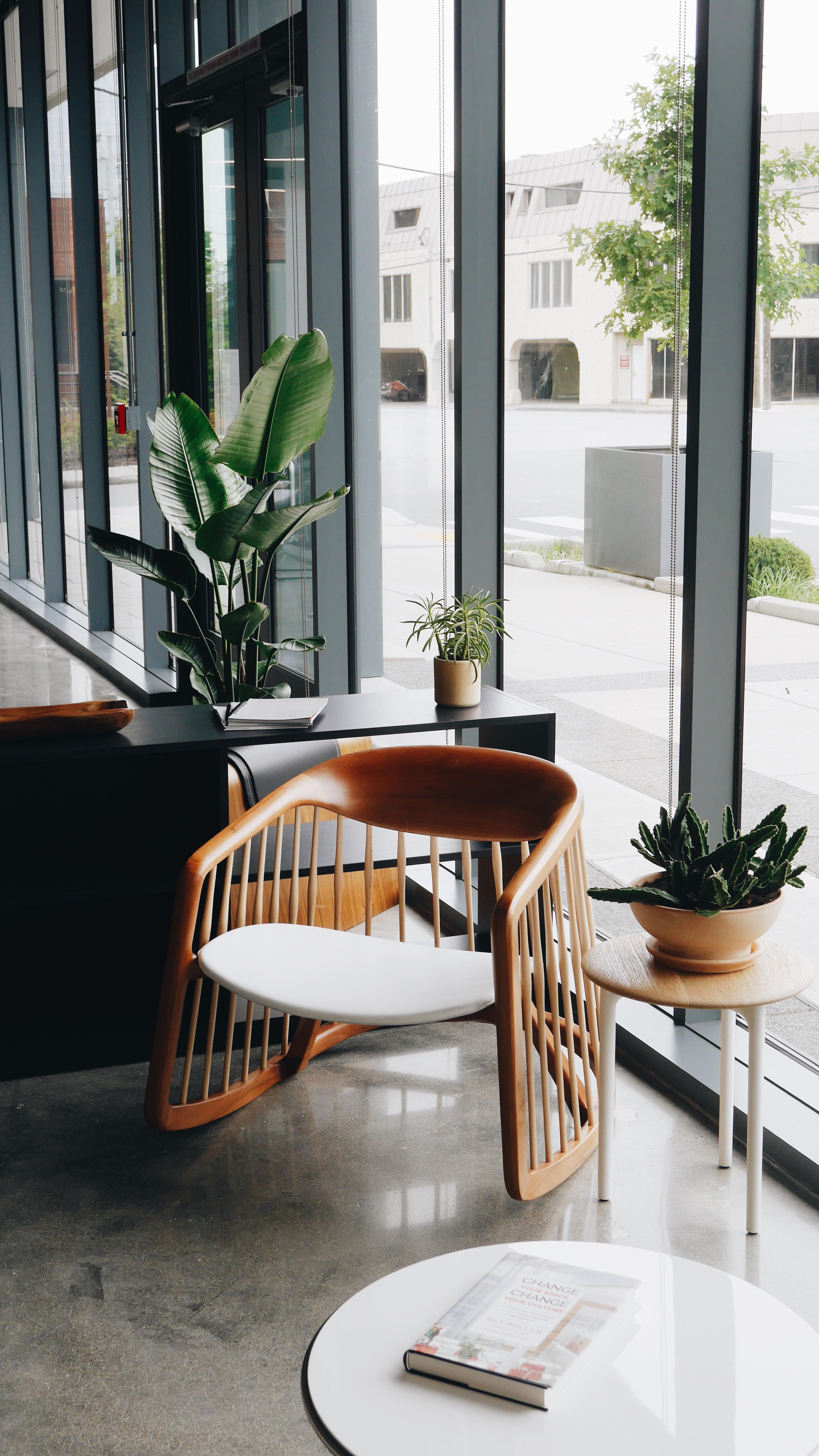 Services | Flora